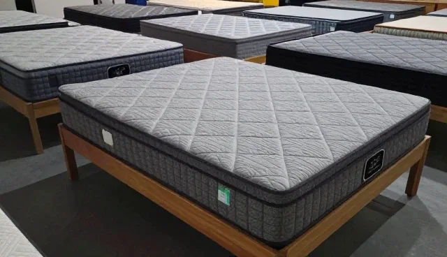 床垫选型与维护:如何提升睡眠质量与使用体验